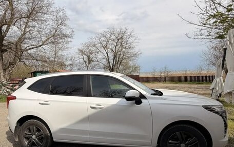 Haval Jolion, 2023 год, 1 850 000 рублей, 5 фотография