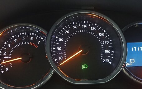 Renault Sandero II рестайлинг, 2016 год, 819 999 рублей, 19 фотография