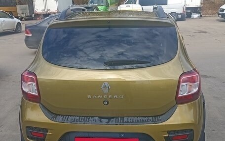 Renault Sandero II рестайлинг, 2016 год, 819 999 рублей, 4 фотография