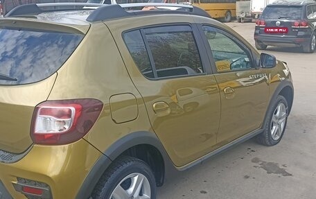 Renault Sandero II рестайлинг, 2016 год, 819 999 рублей, 3 фотография