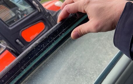 Toyota Land Cruiser 100 рестайлинг 2, 2004 год, 1 500 000 рублей, 2 фотография