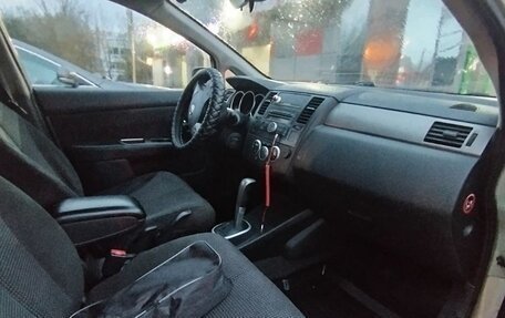 Nissan Tiida, 2010 год, 620 000 рублей, 5 фотография