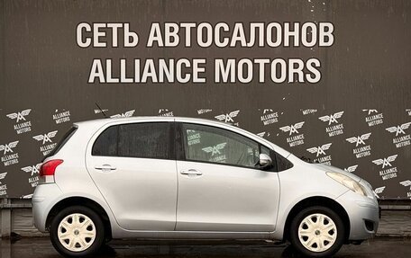 Toyota Vitz, 2010 год, 545 000 рублей, 9 фотография