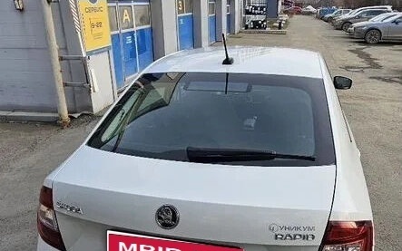 Skoda Rapid I, 2018 год, 1 450 000 рублей, 5 фотография