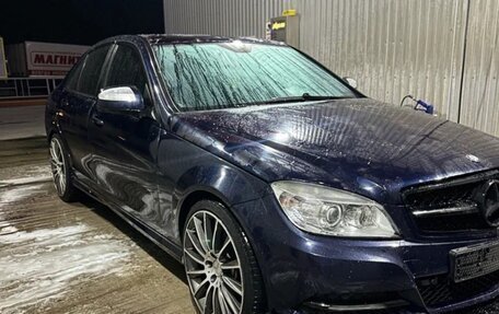 Mercedes-Benz C-Класс, 2007 год, 1 000 000 рублей, 3 фотография