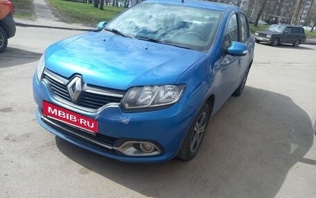 Renault Logan II, 2017 год, 1 010 000 рублей, 3 фотография