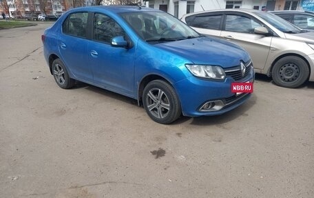 Renault Logan II, 2017 год, 1 010 000 рублей, 5 фотография