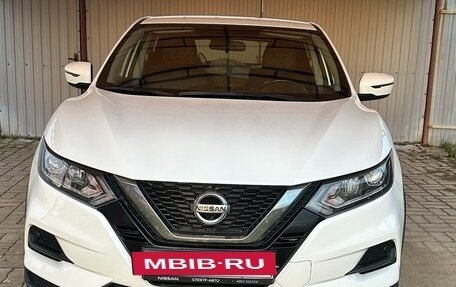 Nissan Qashqai, 2020 год, 2 300 000 рублей, 2 фотография