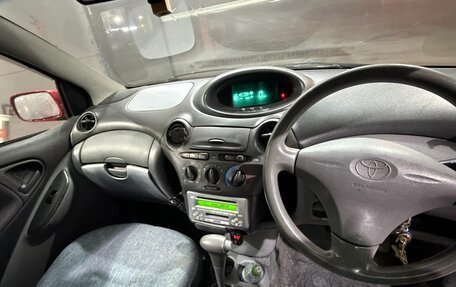 Toyota Vitz, 2001 год, 333 333 рублей, 6 фотография