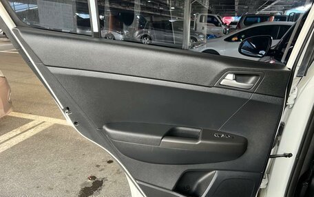 KIA Sportage IV рестайлинг, 2020 год, 2 350 000 рублей, 15 фотография