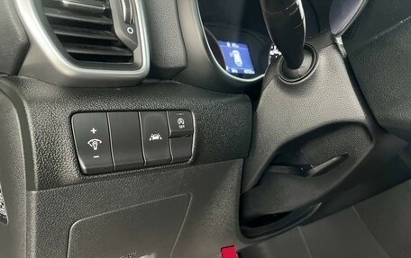 KIA Sportage IV рестайлинг, 2020 год, 2 350 000 рублей, 20 фотография