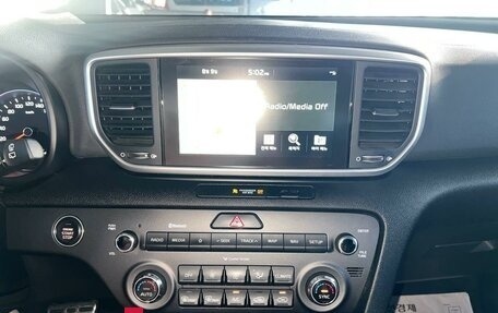 KIA Sportage IV рестайлинг, 2020 год, 2 350 000 рублей, 18 фотография