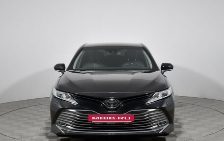 Toyota Camry, 2019 год, 2 590 000 рублей, 2 фотография