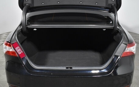 Toyota Camry, 2019 год, 2 590 000 рублей, 22 фотография