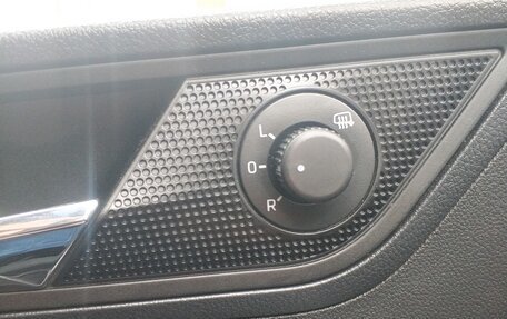 Skoda Rapid I, 2019 год, 1 630 000 рублей, 7 фотография