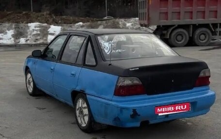 Daewoo Nexia I рестайлинг, 2000 год, 40 000 рублей, 3 фотография