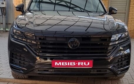 Volkswagen Touareg III, 2018 год, 4 900 000 рублей, 13 фотография