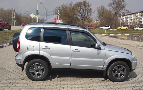Chevrolet Niva I рестайлинг, 2013 год, 620 000 рублей, 3 фотография