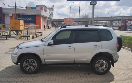 Chevrolet Niva I рестайлинг, 2013 год, 620 000 рублей, 4 фотография