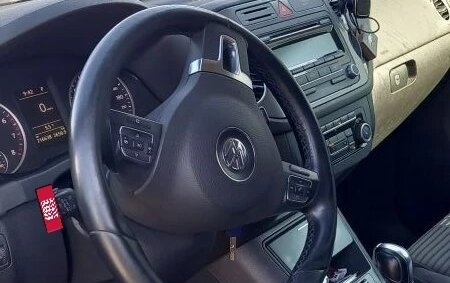 Volkswagen Tiguan I, 2011 год, 1 150 000 рублей, 5 фотография