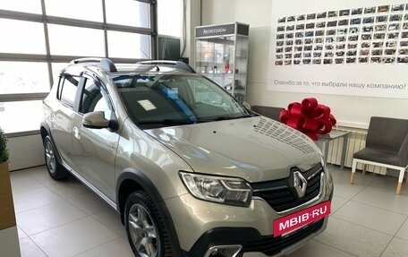 Renault Sandero II рестайлинг, 2018 год, 999 000 рублей, 4 фотография