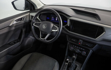 Volkswagen Taos, 2021 год, 2 469 000 рублей, 8 фотография