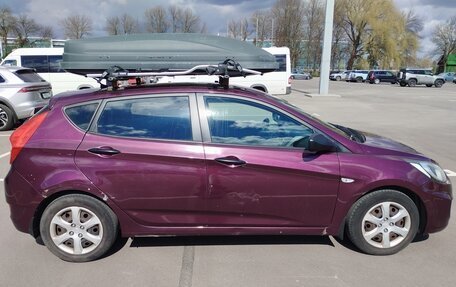 Hyundai Solaris II рестайлинг, 2012 год, 650 000 рублей, 3 фотография