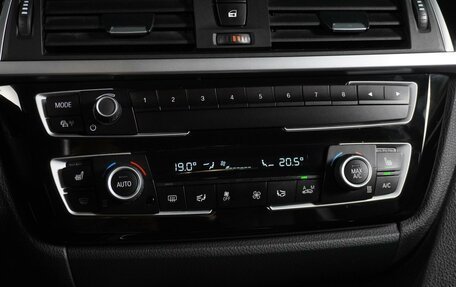 BMW 3 серия, 2018 год, 2 879 000 рублей, 19 фотография