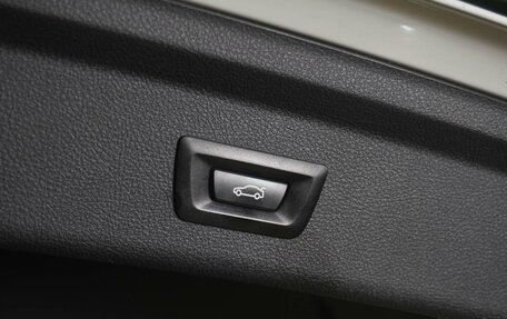 BMW 3 серия, 2018 год, 2 879 000 рублей, 25 фотография