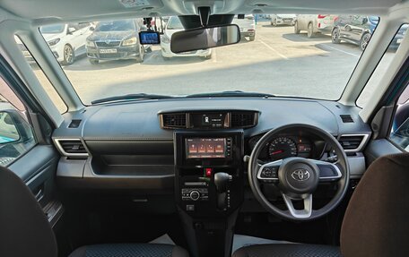 Toyota Roomy I, 2021 год, 1 310 000 рублей, 23 фотография