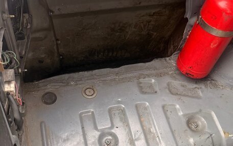 Nissan Skyline, 2000 год, 1 500 000 рублей, 7 фотография