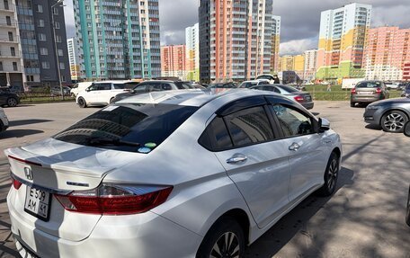 Honda Grace I, 2017 год, 1 350 000 рублей, 5 фотография