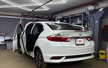 Honda Grace I, 2017 год, 1 350 000 рублей, 6 фотография