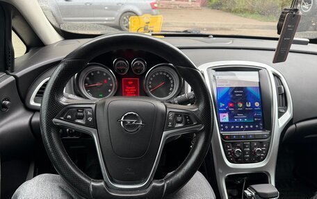 Opel Astra J, 2014 год, 1 000 000 рублей, 8 фотография