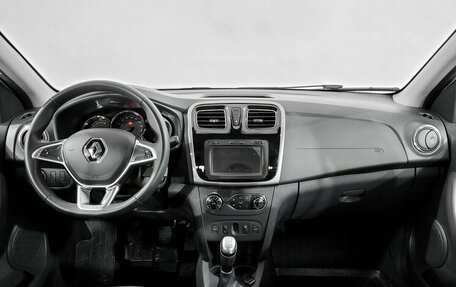 Renault Logan II, 2021 год, 1 370 000 рублей, 5 фотография