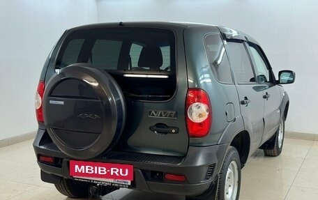 Chevrolet Niva I рестайлинг, 2017 год, 840 000 рублей, 4 фотография