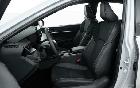 Toyota Camry, 2024 год, 4 249 999 рублей, 10 фотография