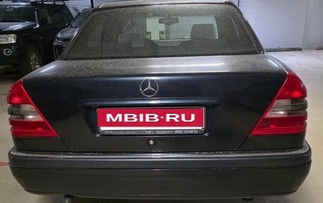 Mercedes-Benz C-Класс, 1996 год, 850 000 рублей, 3 фотография