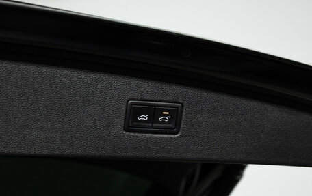 Volkswagen Tiguan II, 2017 год, 2 979 000 рублей, 15 фотография