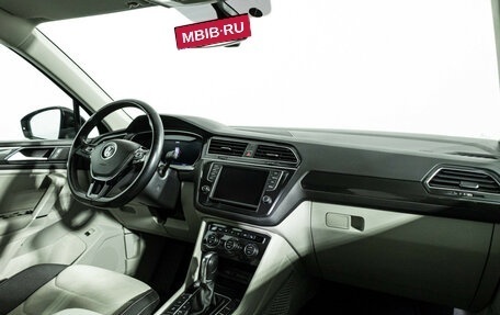 Volkswagen Tiguan II, 2017 год, 2 979 000 рублей, 9 фотография