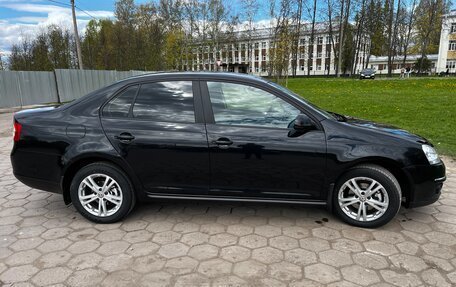 Volkswagen Jetta VI, 2008 год, 850 000 рублей, 5 фотография