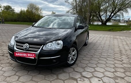 Volkswagen Jetta VI, 2008 год, 850 000 рублей, 3 фотография