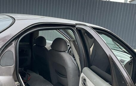 Ford Mondeo II, 1998 год, 120 000 рублей, 10 фотография