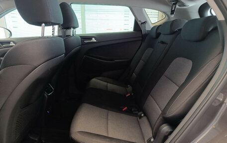 Hyundai Tucson III, 2019 год, 2 350 000 рублей, 9 фотография