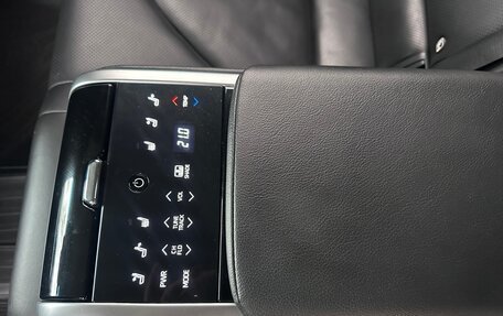 Toyota Camry, 2019 год, 2 380 000 рублей, 16 фотография