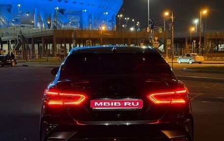 Toyota Camry, 2019 год, 3 600 000 рублей, 4 фотография