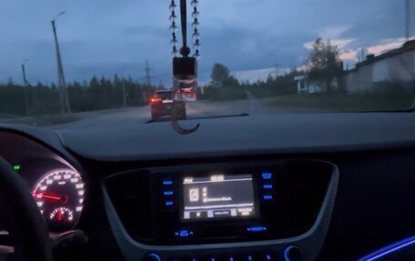 Hyundai Solaris II рестайлинг, 2017 год, 1 200 000 рублей, 12 фотография