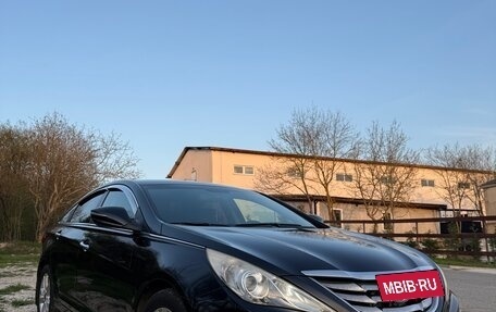 Hyundai Sonata VI, 2010 год, 1 200 000 рублей, 4 фотография