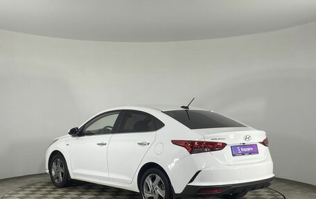 Hyundai Solaris II рестайлинг, 2020 год, 1 850 000 рублей, 7 фотография