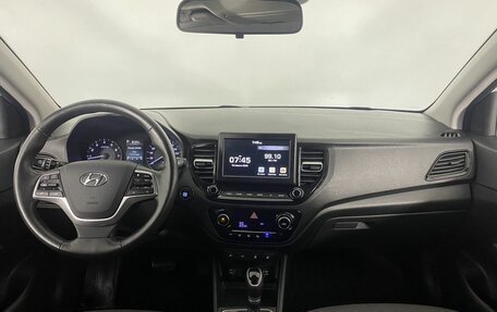 Hyundai Solaris II рестайлинг, 2020 год, 1 850 000 рублей, 16 фотография